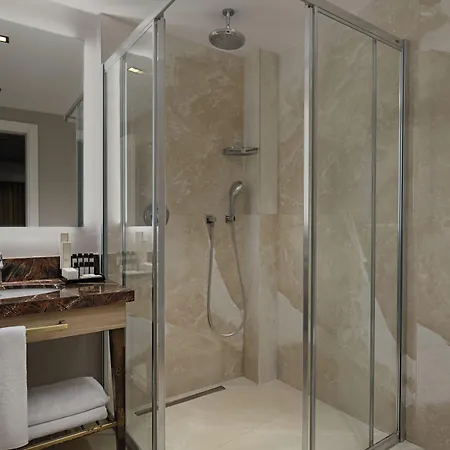 Hotel Gleam Bomonti 4*