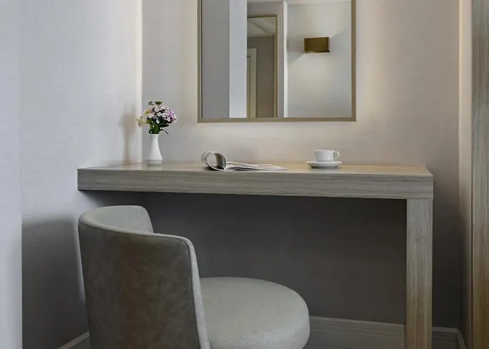 Gleam Bomonti 호텔 4*